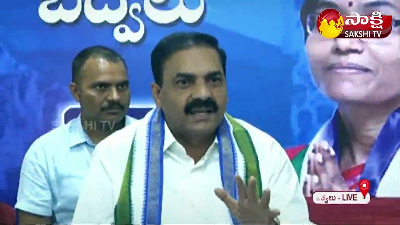 తిరుపతిలో రాళ్లు వేసిన సంగతిని అమిత్‌షాకు గుర్తు చేస్తారా?