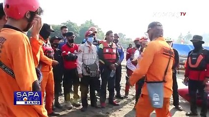 Download Video: Dua Wisatawan Terseret Ombak di Pantai Pelabuhan Ratu, Satu Orang Masih Dalam Pencarian