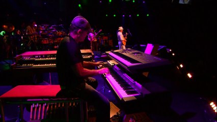 03- Santana - Singing Winds Crying Beasts