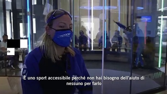 Spagna, paracadutismo per persone non vedenti: Per volare non ci serve l'aiuto di nessuno