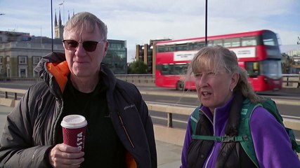 Londoners react to news of Britain's Queen Elizabeth being hospitalised