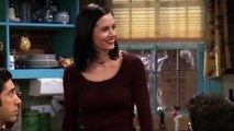 Friends. Monica da un masaje a Chandler (Clip de la temporada 5)