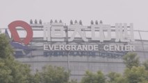 Evergrande sube un 4 % tras supuestamente evitar impago de bonos 'offshore'