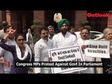 Congress MPs Protest Against Govt In Parliament