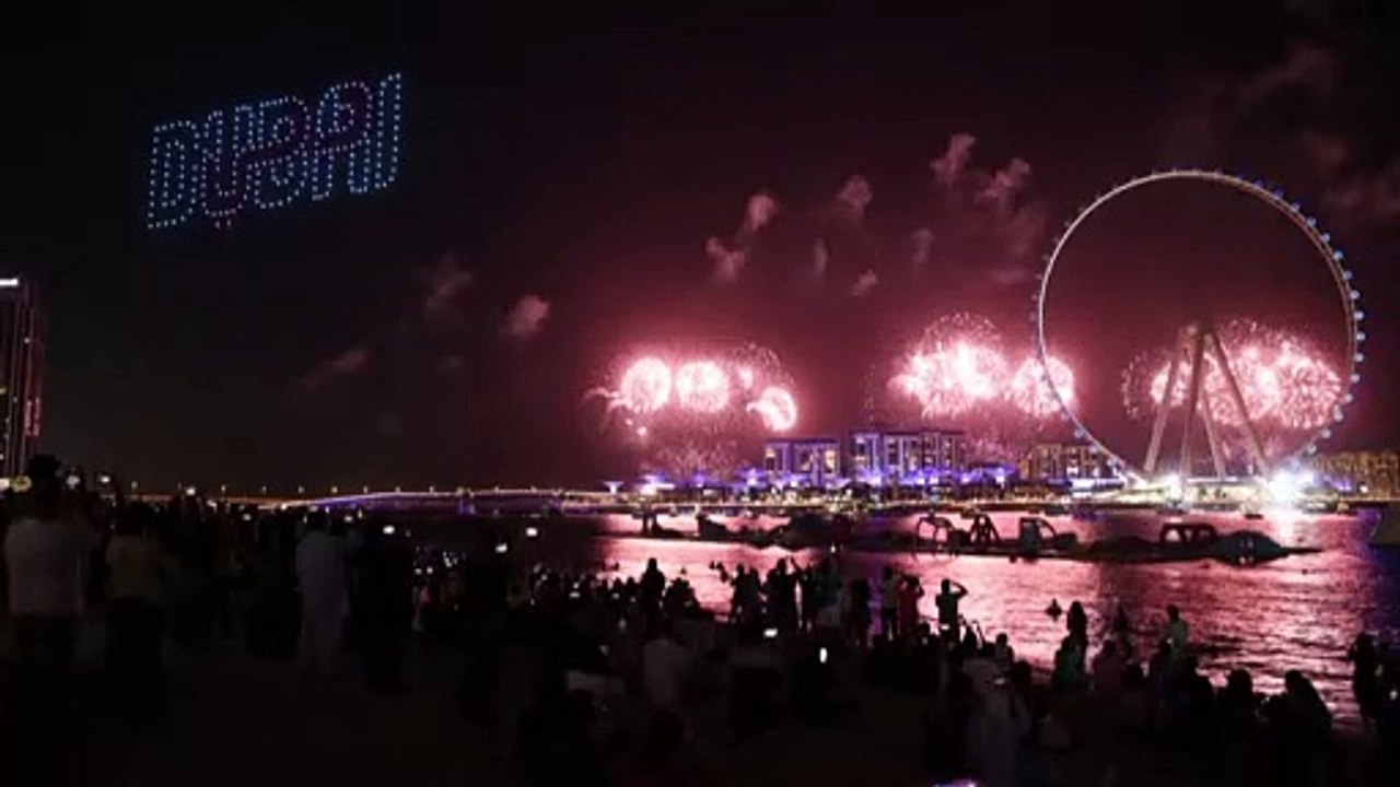 Dubai eröffnet größtes Riesenrad der Welt