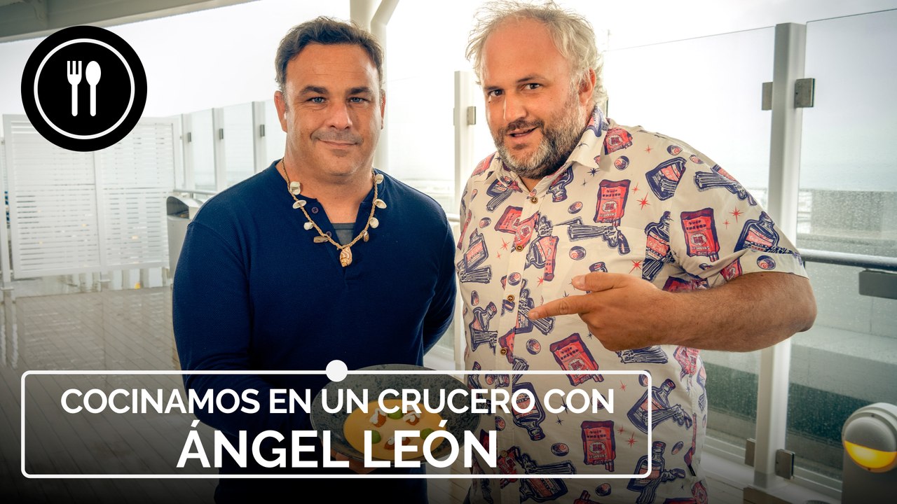 ÁNGEL LEÓN nos enseña a cocinar un ROYAL DE ERIZO en alta mar a bordo de un CRUCERO!