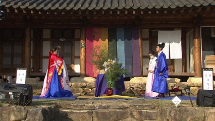 한옥에 울려퍼진 아름다운 선율...전통 혼례식도 열려 / YTN