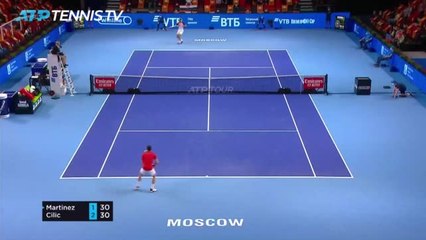 Moscou - Čilić passe facilement en demies
