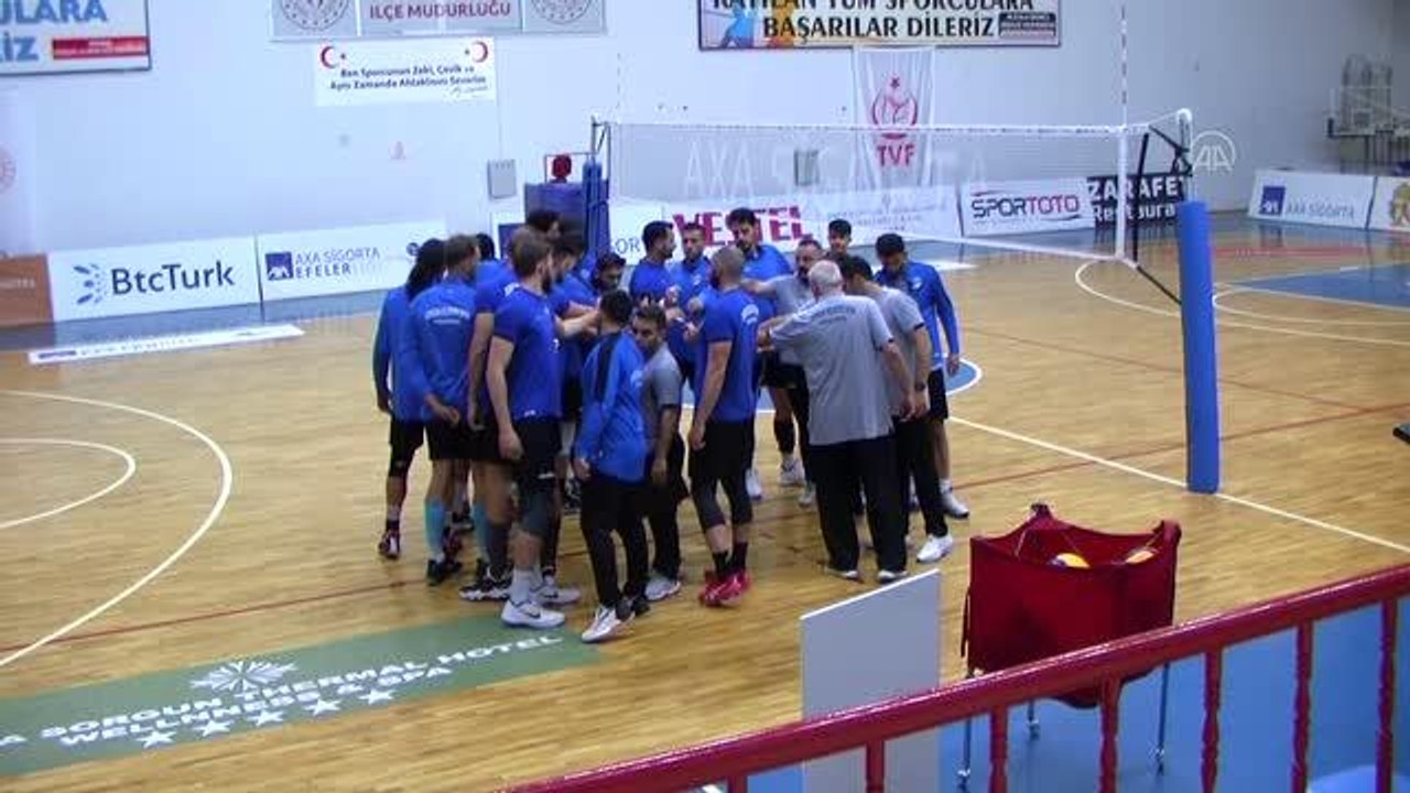 Sorgun Belediyespor, Galatasaray HDI Sigorta maçı hazırlıklarını sürdürüyor