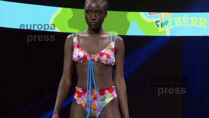 Desfile de Libérrimo en la pasarela de Moda Cálida en Gran Canaria