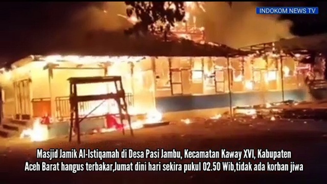 Masjid di Aceh Barat Ludes Terbakar