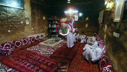 ...خلف القارب لقد عادت هذا العام . لقد تحسن...