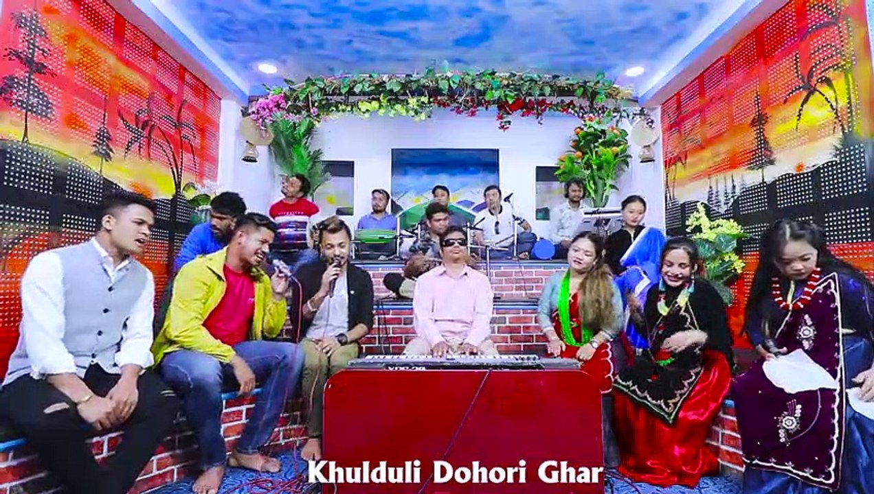फेरी मार्यौ यो जोडीले, तहल्कै पिट्ने दोहोरइ