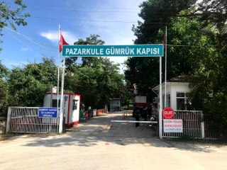 Gurbetçilerin 'kuyruk çilesi' sona erecek