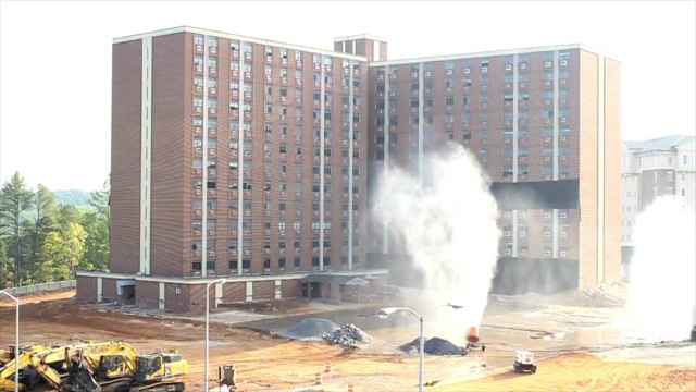 'Millions of Cases' of Truly Hard Seltzer Will Be Destroyed as Hard Seltzer Boom Fades