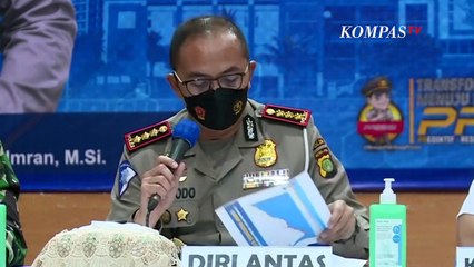 Télécharger la video: Ini 13 Titik Wilayah Ganjil Genap di DKI Jakarta