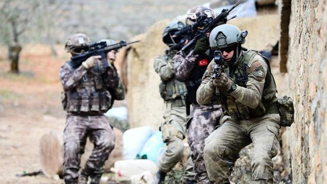 TSK içeride ve dışarıda hainlere göz açtırmıyor! Eylem hazırlığındaki 2 terörist öldürüldü