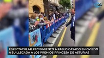 Espectacular recibimiento a Casado en Oviedo a su llegada a los premios Princesa de Asturias