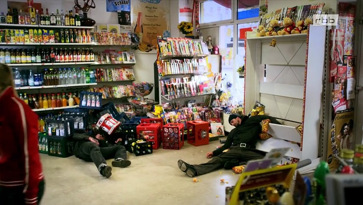 Hauptstadtrevier - Staffel 1 Folge 1 - Betrug macht Klug