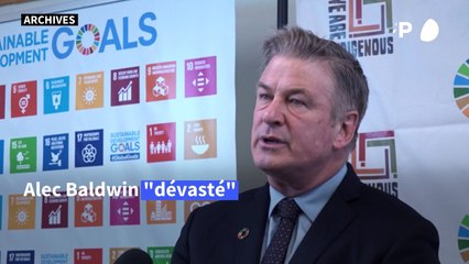Cinéma: Alec Baldwin "dévasté" après son tir fatal lors d'un tournage