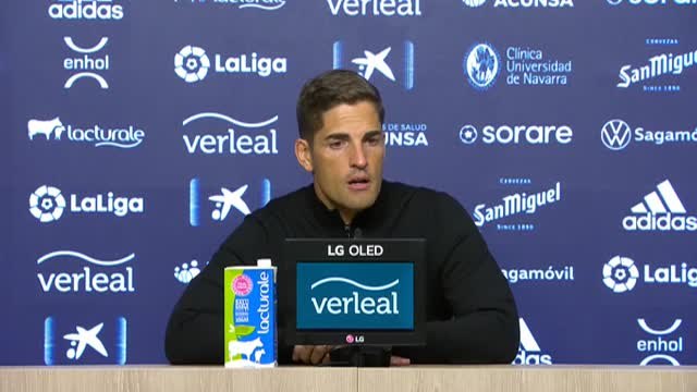 Arrasate habla de pena y orgullo tras el empate ante el Granada al límite
