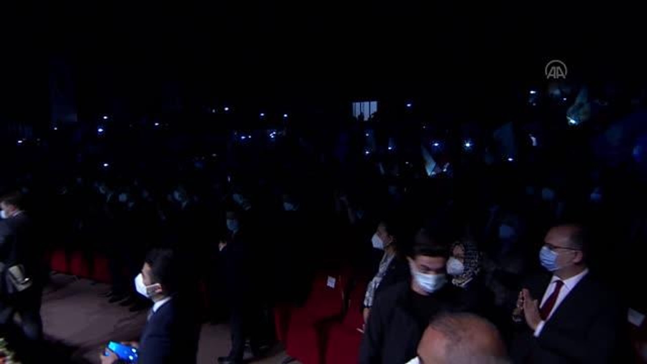 Cumhurbaşkanı ve AK Parti Genel Başkanı Erdoğan, partisinin Eskişehir Genişletilmiş İl Danışma Toplantısı'na katıldı: (1)