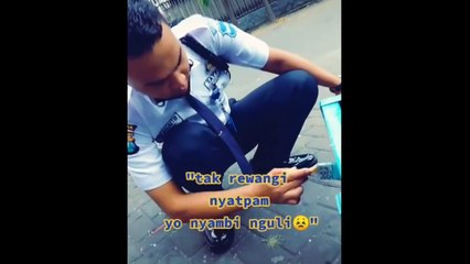 VIRAL....!!! satpam BCA baik hati melebihi polisi, top trending .. Enes Daily Channel
