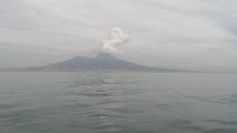 Incredibile effetto ottico sul Vesuvio