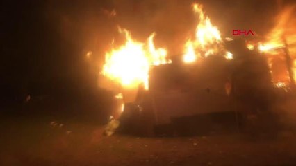 KOCAELİ-YANAN ÇİFTLİK EVİNDEKİ KULÜBEDE 70 BİN TL'SİNİ ARADI