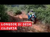 Warga Cileuksa Evakuasi Diri Sendiri, Menembus Hutan dan Jalan Lumpur