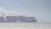 Incendio en un carguero portacontenedores en aguas de Canadá