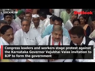 Congress protest Karnataka Governor Vajubhai's invitation to BJP to form the government, in Lucknow
