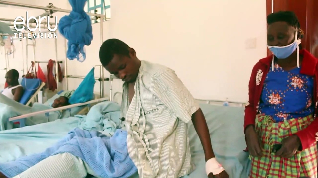 Mwanamme Alazwa Hospitali Ya Mwingi Adai Kutendewa Ukatili Na Polisi