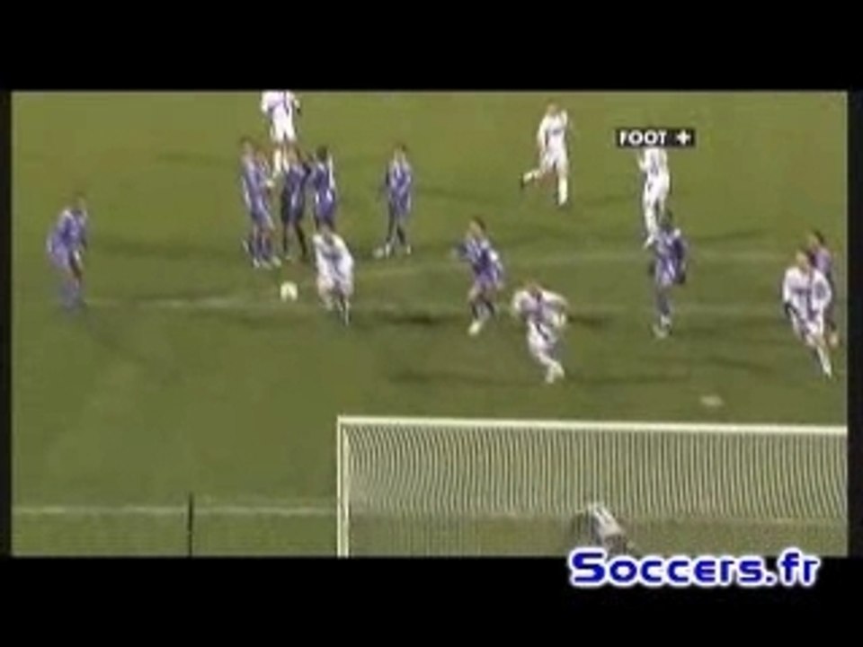 37 - Juninho - Lyon 3 - 2 Toulouse - L1 2007-2008