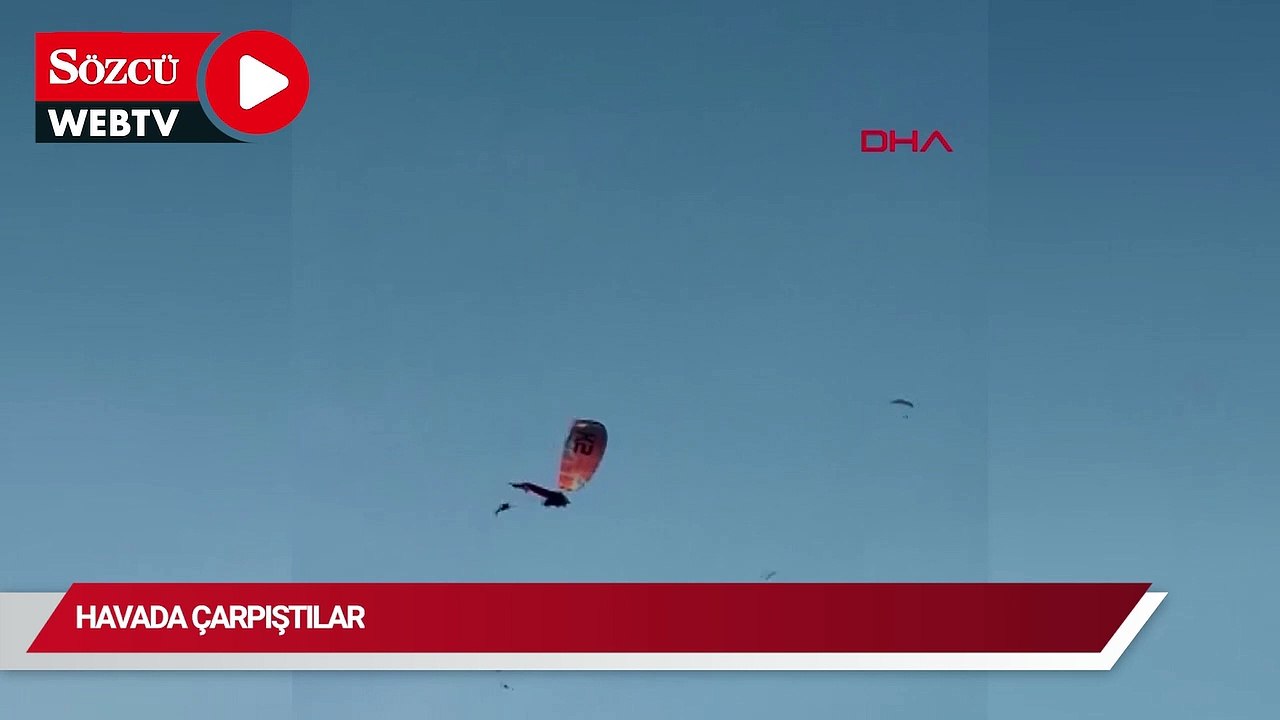 Havada çarpışan 3 yamaç paraşütü pilotu denize düştü, o anlar kamerada