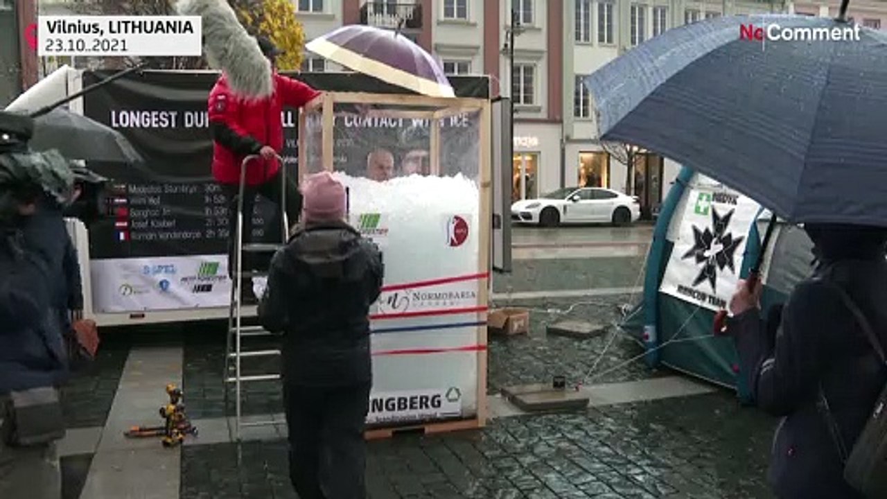 Von Hals bis Sohle: Litauer bricht nach drei Stunden Kälterekord