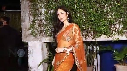 Akshay Kumar ANNOYED As Katrina Records Him Sleeping, Says 'We Have A Reputation, Don't Record'