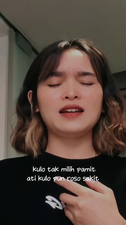 Lagu viral tik tok | Kulo pun Angkat Tangan  Top topan Cover Rima Faa