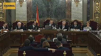 Скачать видео: JUDICI PROCÉS _ Eulàlia Reguant es nega a contestar les preguntes de VOX