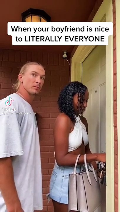 --❤️ Cute couple _ When your boyfriend bring nice to everyone