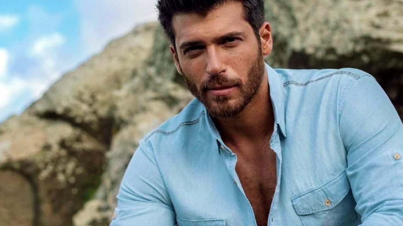 “Sta insieme a lei”. Can Yaman, la nuova fiamma è italiana. Spunta il nome e il gossip… esplode