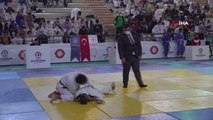 Cumhuriyet Kupası Judo Turnuvası 4 ülkeden 176 sporcuyu bir araya getirdi