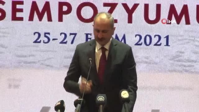 Son dakika haberi! Adalet Bakanı Gül: Hukuk tarihi, bugünün hukuk inşasında olduğu kadar genel olarak hukukun anlaşılmasında en büyük araç, en önemli bilim dallarından...