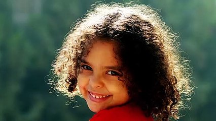 أفضل روتين شعر كيرلي للأطفال