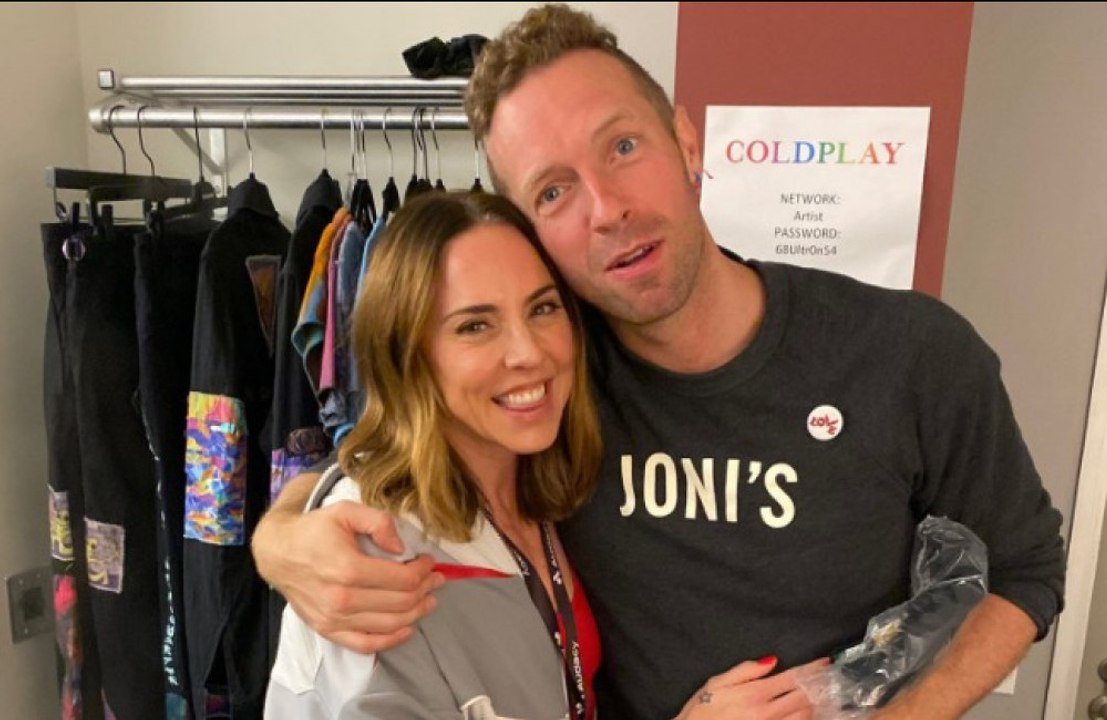 Mel c und chris martin performen im duett