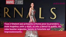 Angelina Jolie surprend ses fans dans sa robe futuriste inspirée d’un Marvel