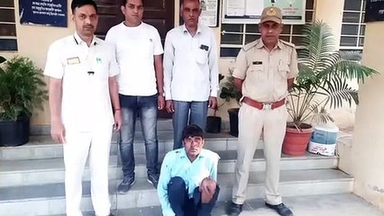 बाइक, मोबाइल व रुपए लूटने वाले दो आरोपी गिरफ्तार