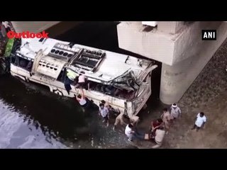 29 Dead As Bus Falls Into Drain On Yamuna Expressway