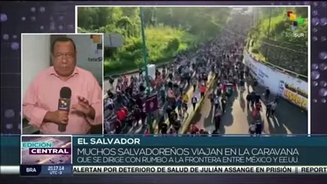 Salvadoreños forman parte de la caravana migrante que se dirige hacia frontera entre México y EE.UU.