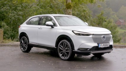 2021 Honda HR-V e:HEV Design in White